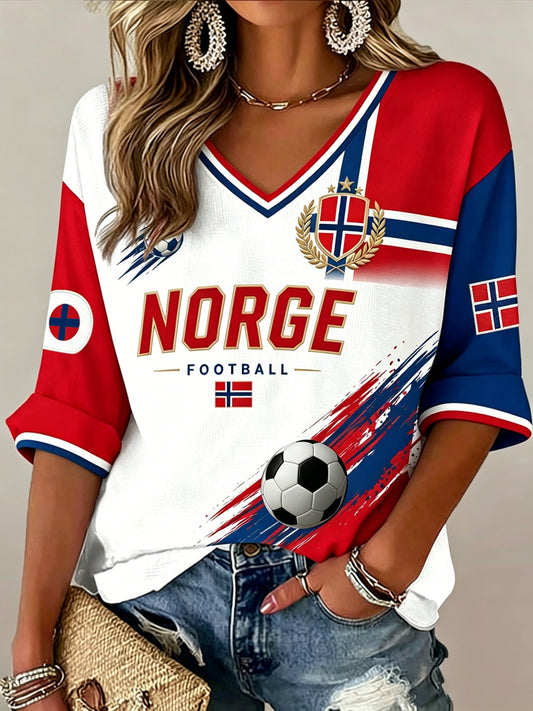 Naisten norjalainen jalkapallo ottelu Art Print V-Nessa