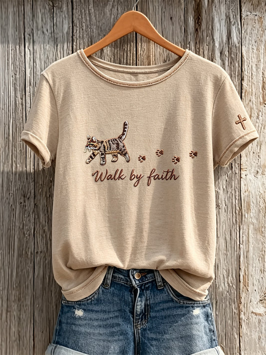 Naisten Walk By Faith Tabby-kissa- ja tassunjäljet -lyhythihainen t-paita