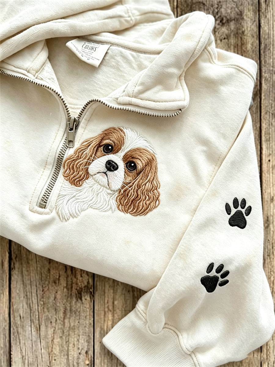Naisten kurkistava kuningas Charles Dog & Paw Prints Zip up Sweatshirt